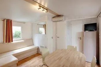 Hotel Douce Quietude Saint-Raphaël Francia