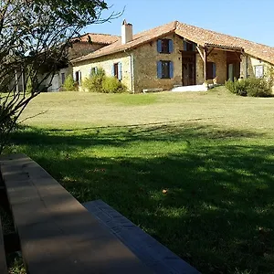 Villa Picanas